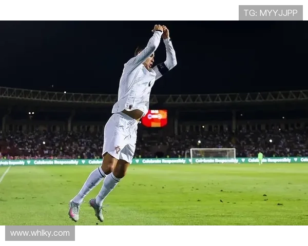 马丁内斯称C罗证明年龄非障碍